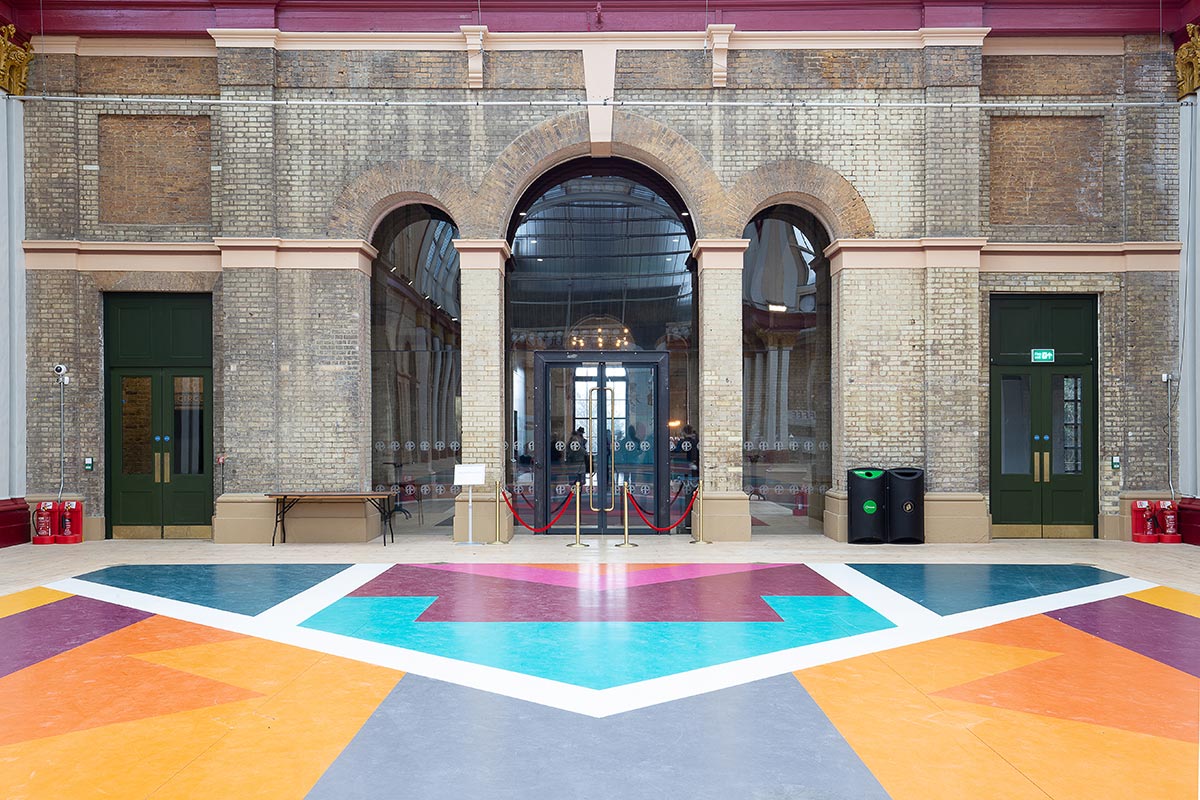 Shadbolt_Alexandra_Palace_Theatre_interior-7